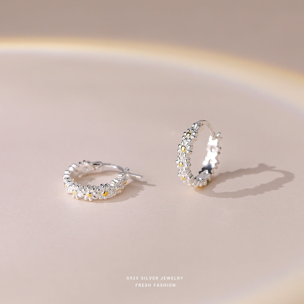 silver 925 earrings hoop korean design Small daisy three-dimensional exquisite!E2551
