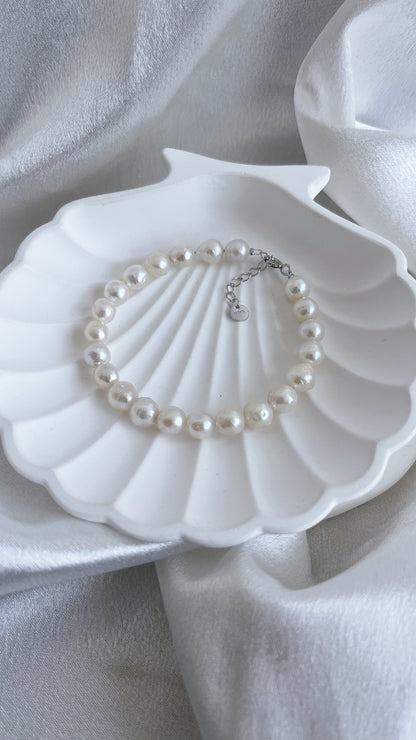 Handmade fresh water white pearl bracelet 6mm