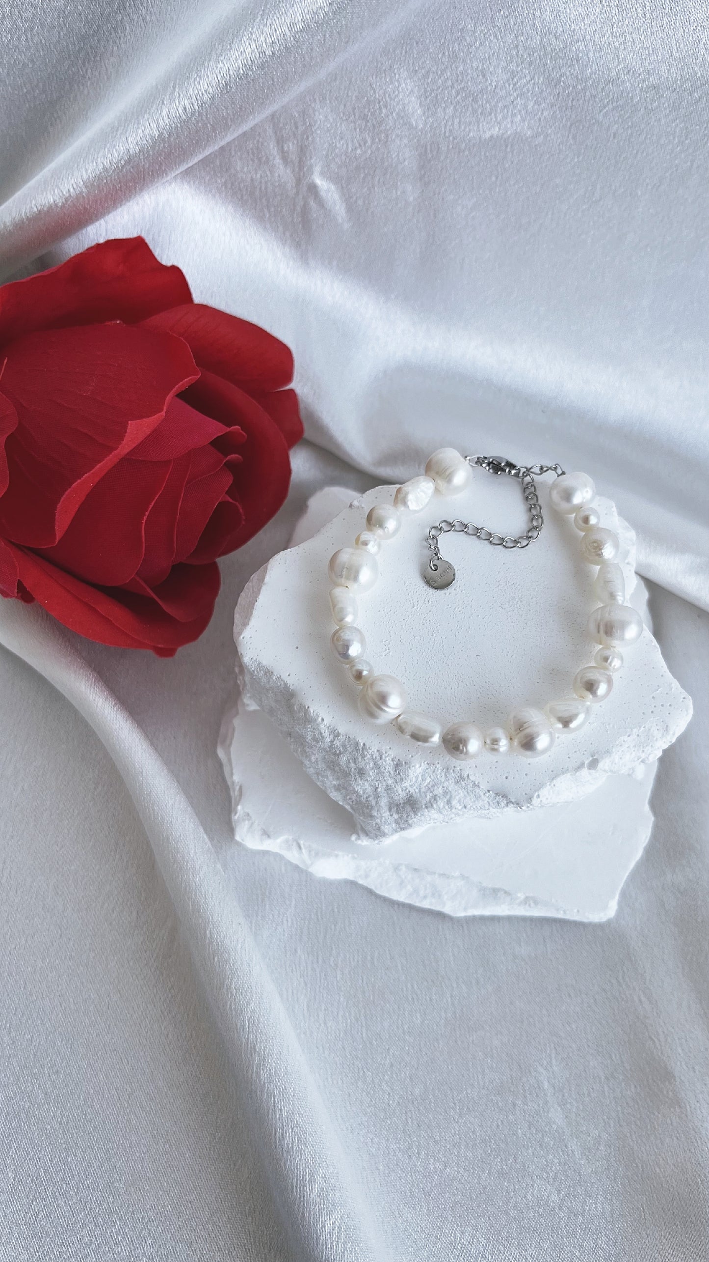 Fresh water Pearl Necklace and bracelet set 4-8mm pearls