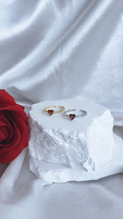 Sterling Silver 925 heart shaped red zircon ring