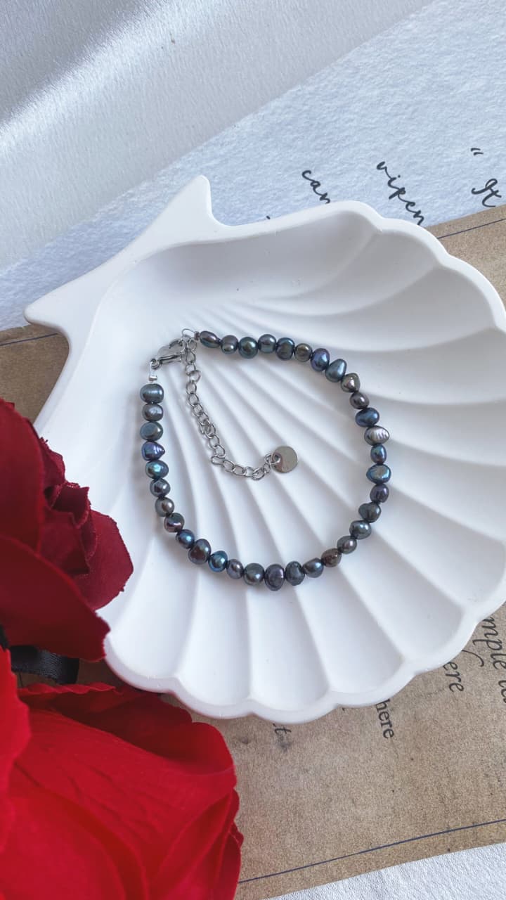 Fresh water Pearl Bracelet 3-4mm Peacock Colour