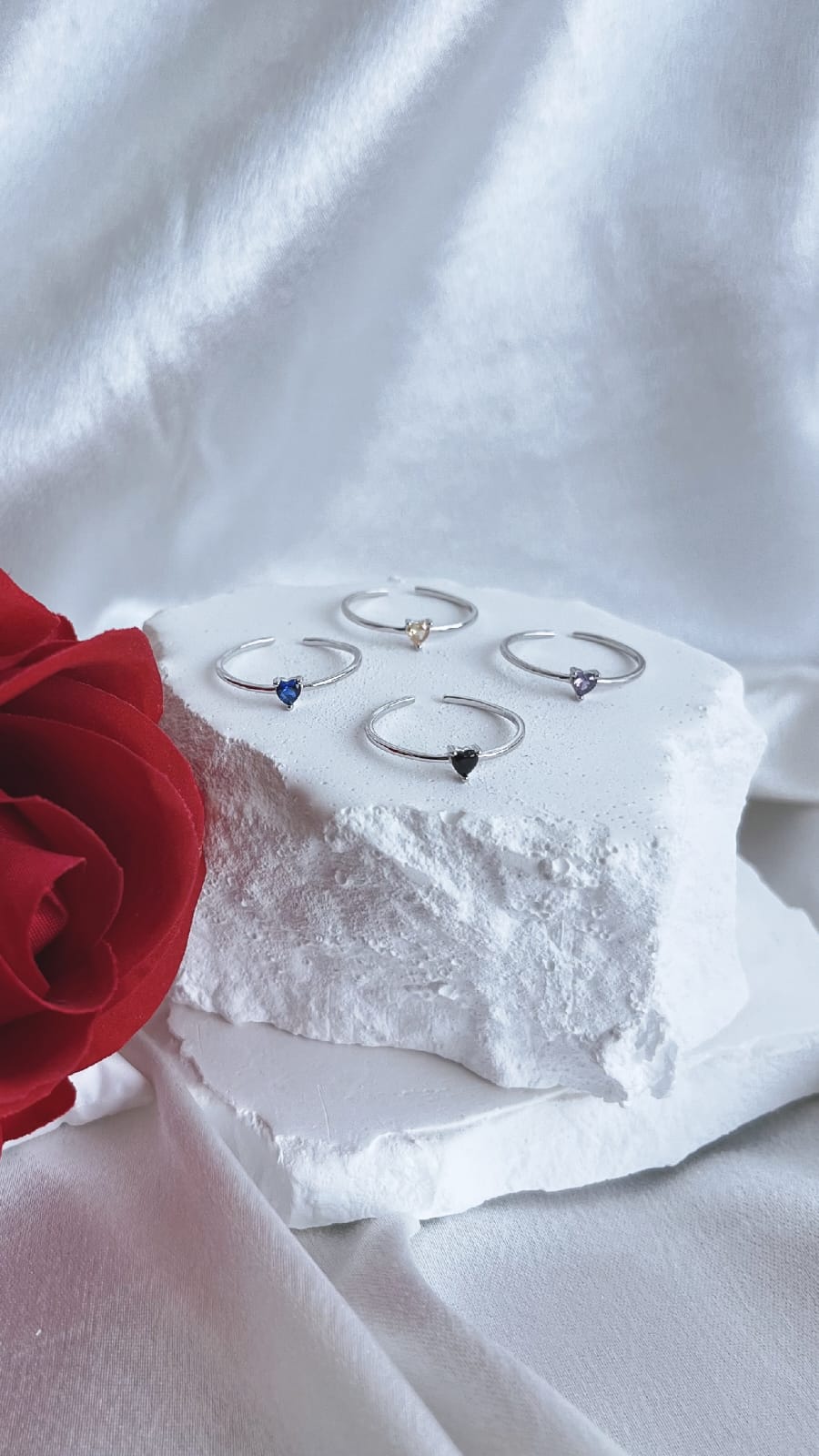 Sterling Silver 925 heart shaped red zircon ring