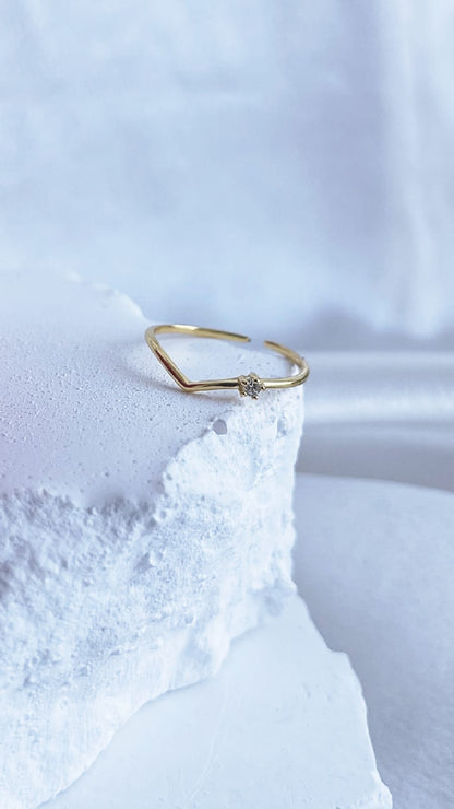 Sterling 925 Silver Golden plated Simple clear Zircon Ring