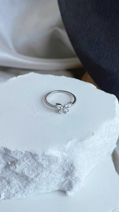 Silver 925 ring simple korean design Clear color zirconium butterfly