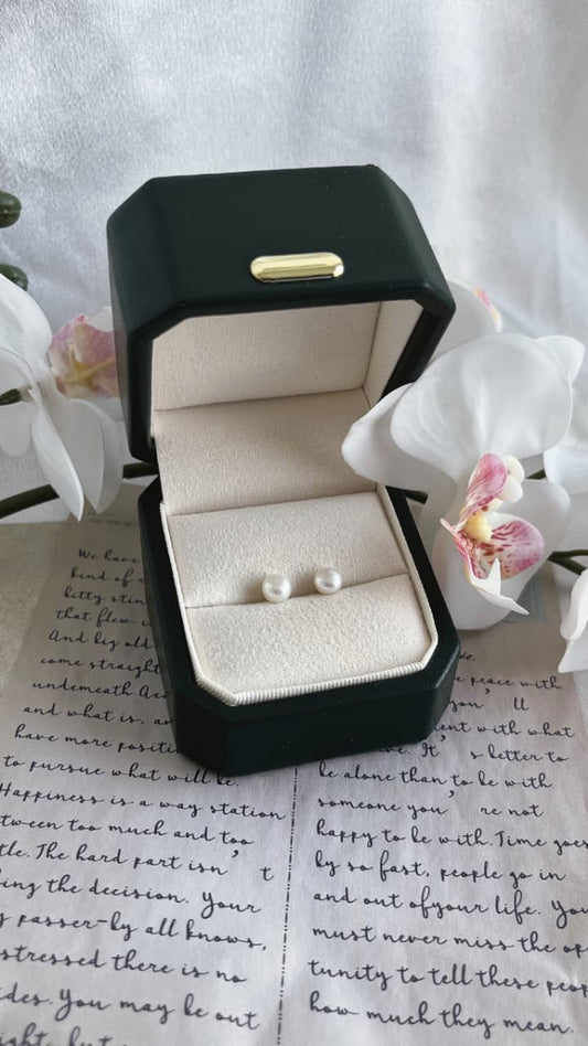 Fresh Water Pearl with Silver 925 parts Earrings
