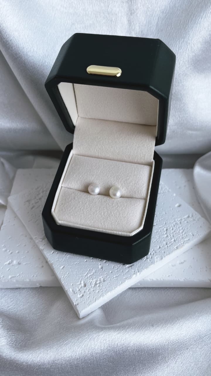 Fresh Water Pearl with Silver 925 parts Earrings