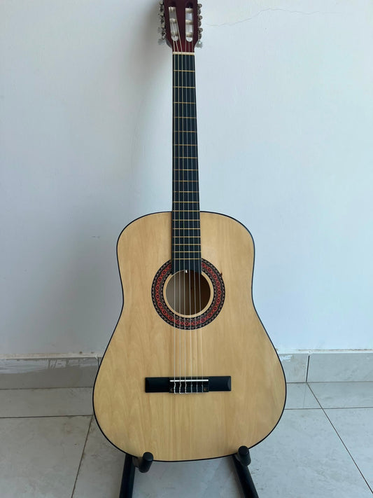 Classical guitar 38 inches Base wood (Original wood colour, glossy)