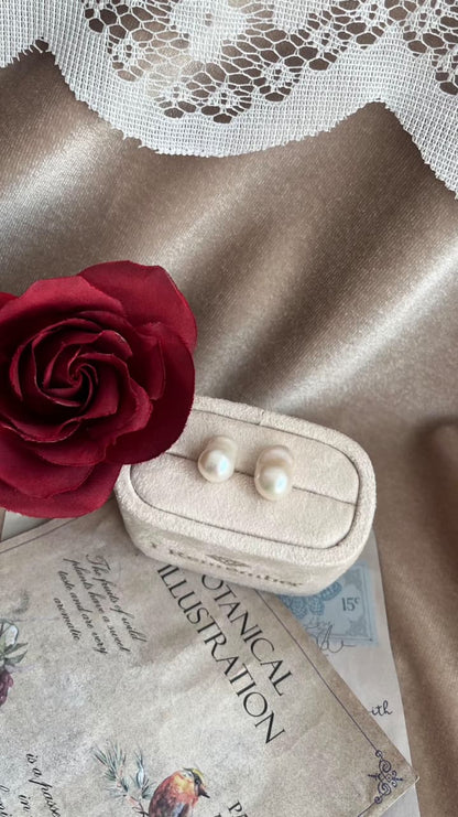 White Baroque fresh water Pearl Earring set with silver 925 base