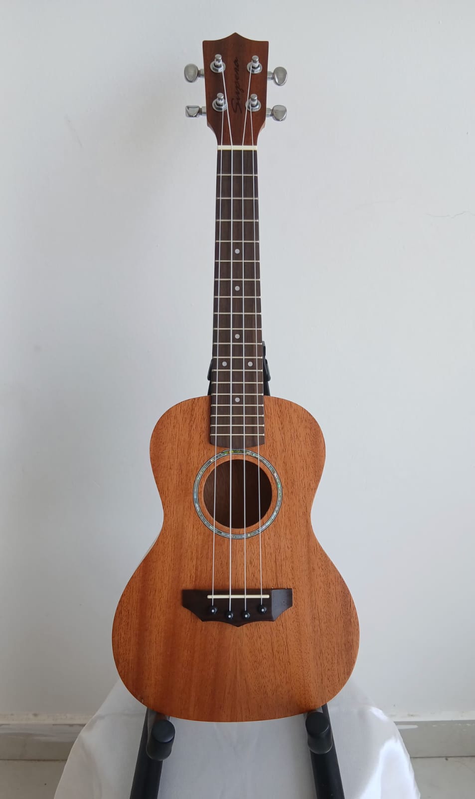23-inch ukulele wood