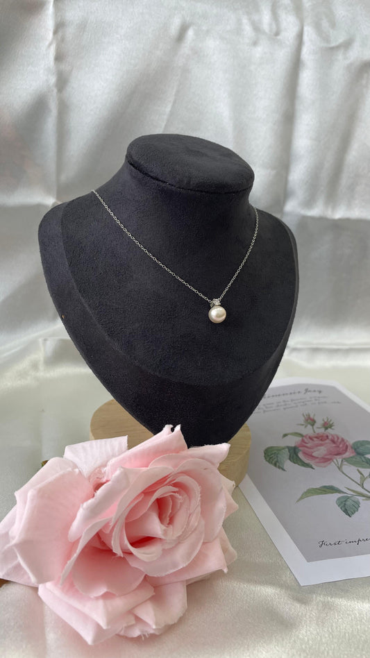 Freshwater pearl, classic zircon pendant necklace, handmade, sterling silver parts